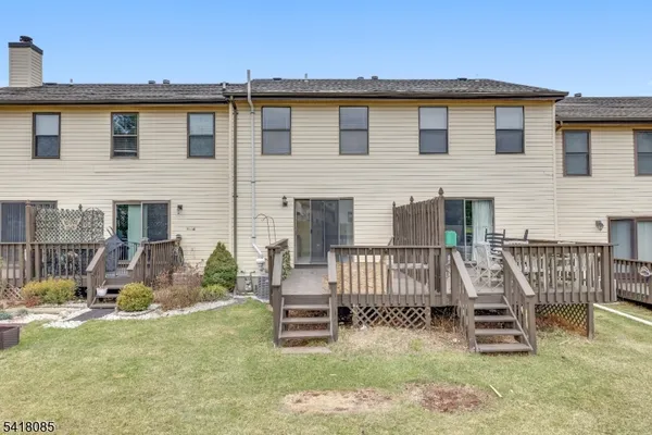 $355,000 | 628 Almond Court, Flemington, NJ 08822