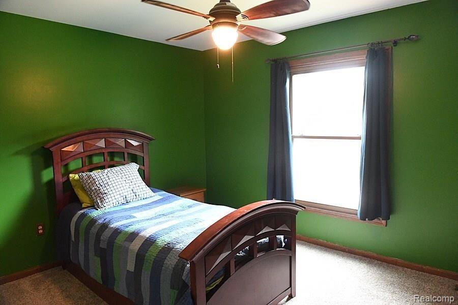 689 Ten Point Drive Rochester Hills, MI 48309 - Photo 49 of 70