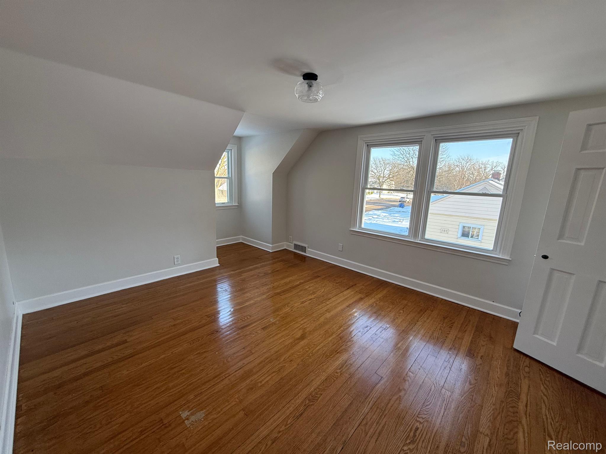 3227 Beecher Road Flint, MI 48503 - Photo 12 of 17 Gallery Image 12