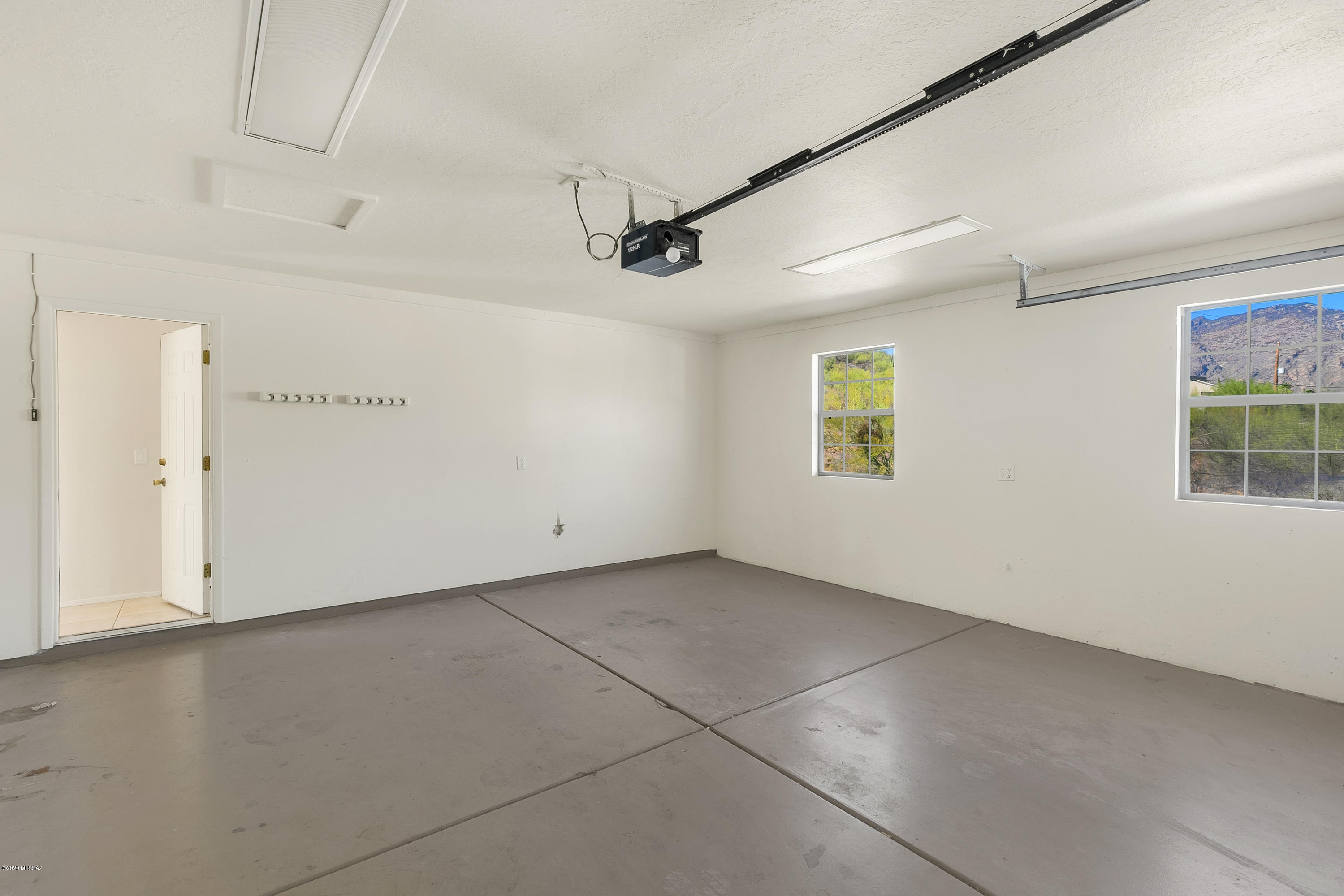 5121 North Kolb Road Tucson, AZ 85750 - Photo 21 of 27
