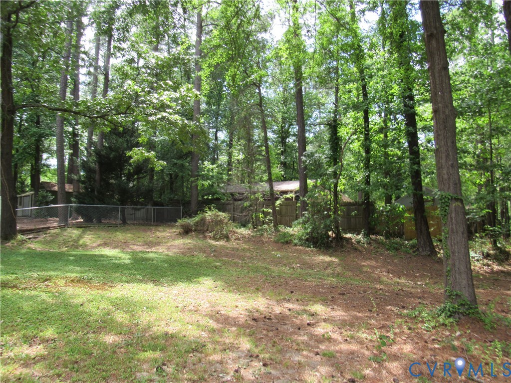 2818 Brookforest Road Midlothian, VA 23112 - Photo 5 of 27 Gallery Image 5