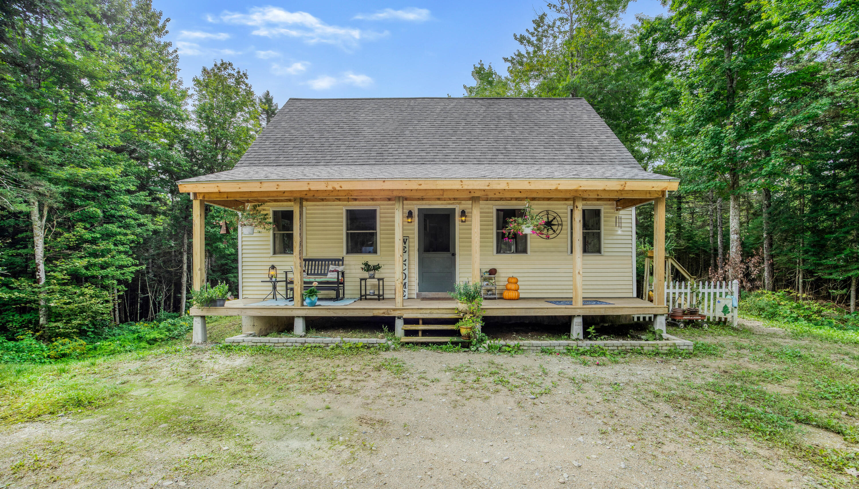 227 West Branch Road Ellsworth, ME 04605 - Photo 1 of 40 Front