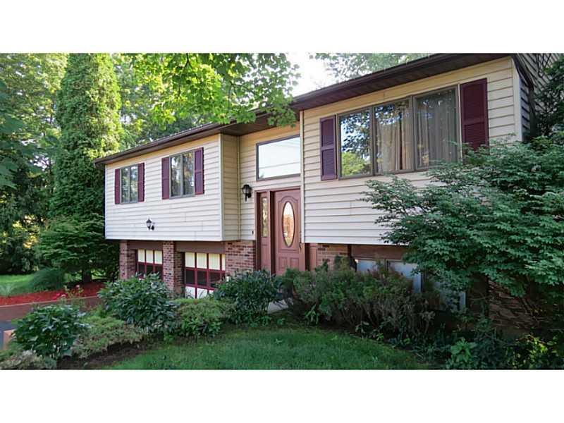 322 Byron Road Pittsburgh, PA 15237 - Photo 1 of 25 Exterior Front.