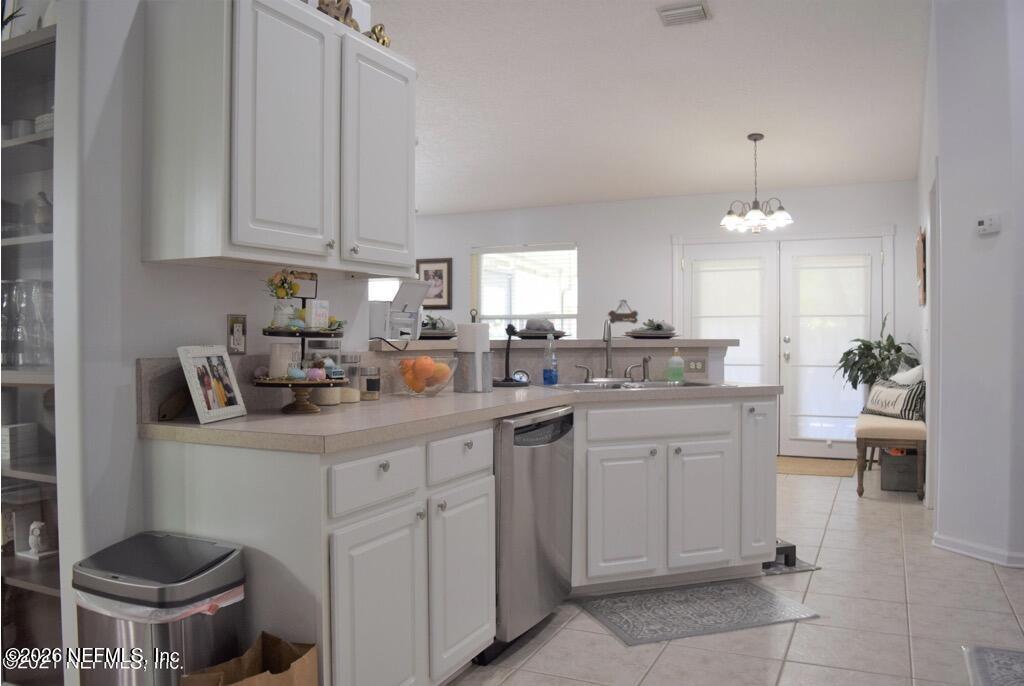 8062 Timber Point Drive Jacksonville, FL 32244 - Photo 11 of 28 kitchen