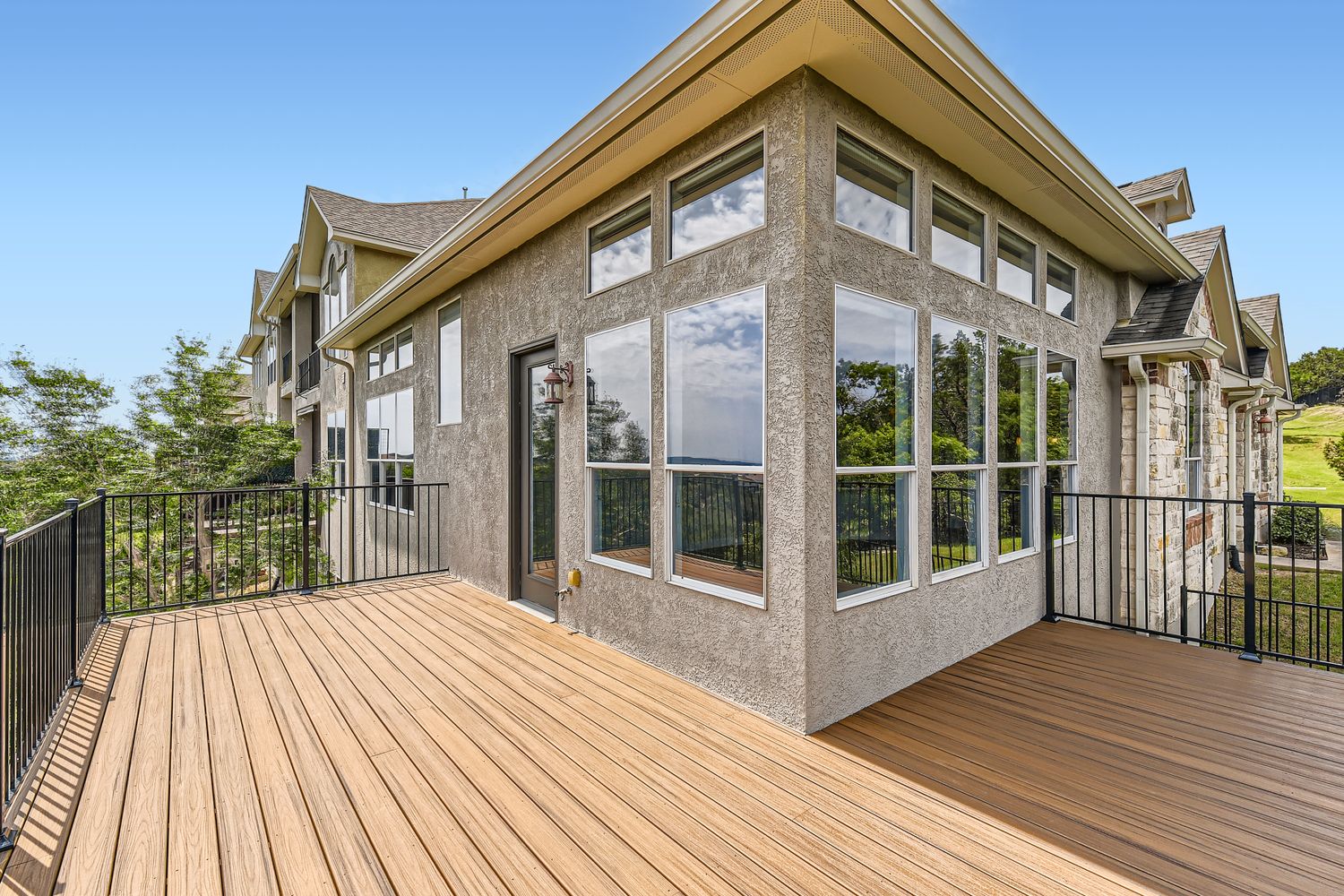 236 Aria Ridge, Unit 236 Lakeway, TX 78738 - Photo 20 of 24 a view of a house with wooden floor