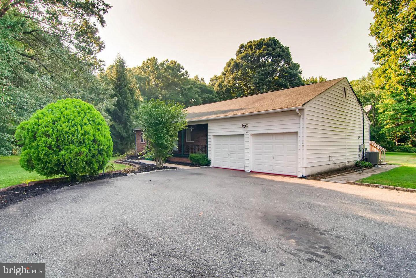 1650 Browns Road Baltimore, MD 21221 - Photo 2 of 29