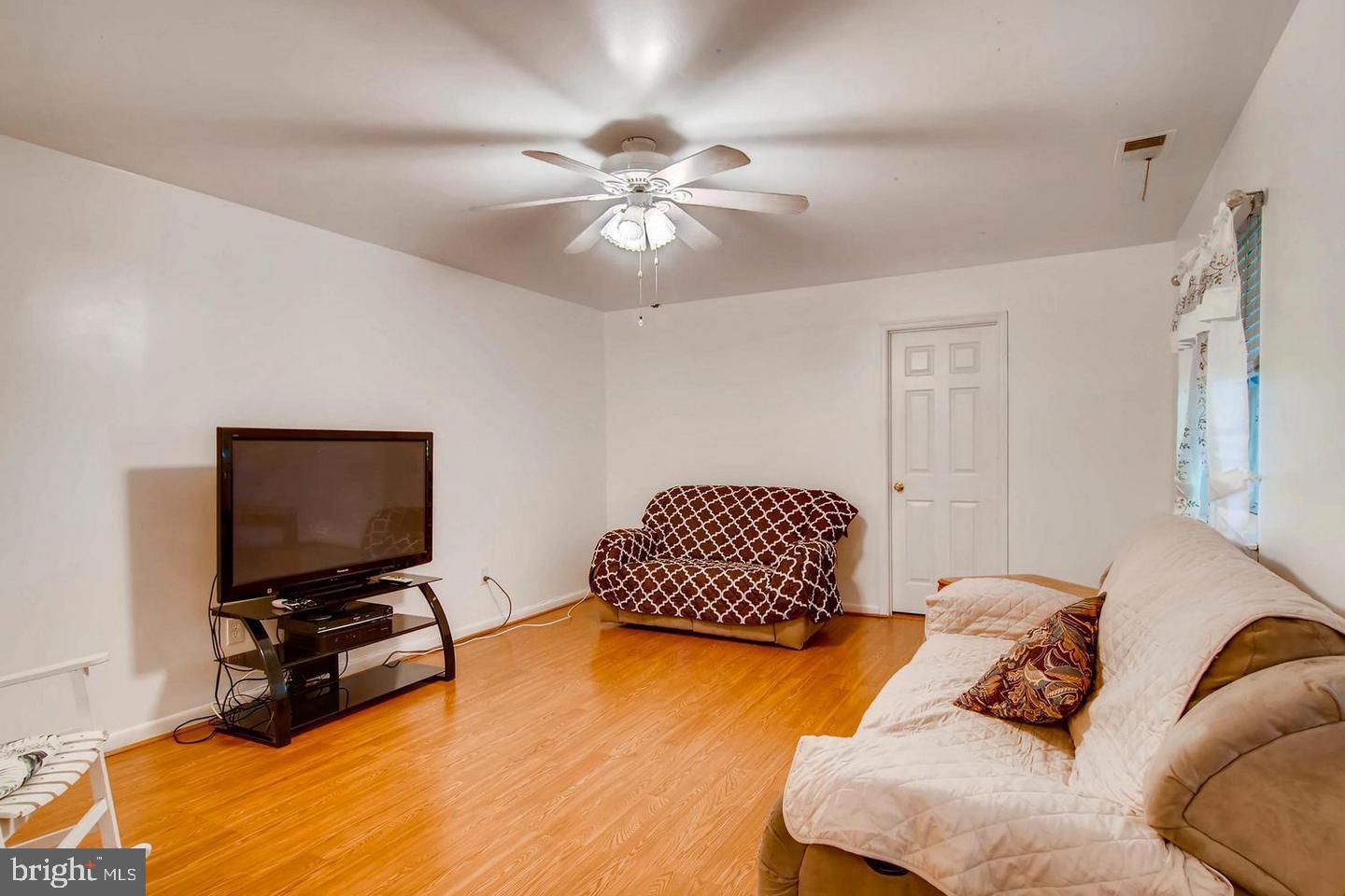1650 Browns Road Baltimore, MD 21221 - Photo 11 of 29