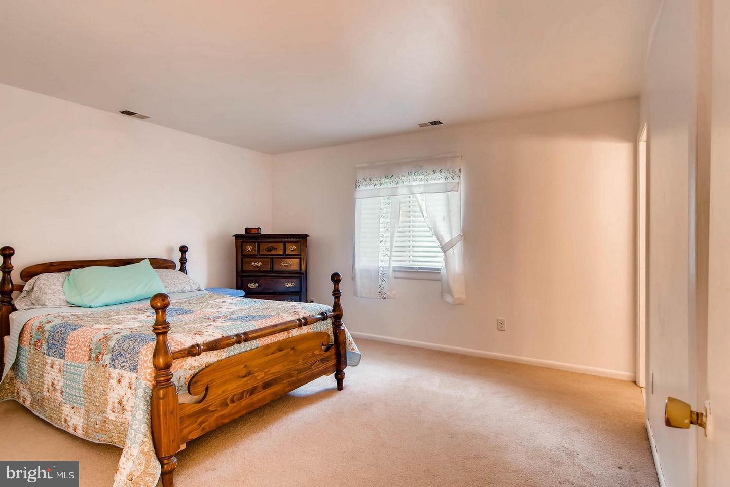 1650 Browns Road Baltimore, MD 21221 - Photo 13 of 29