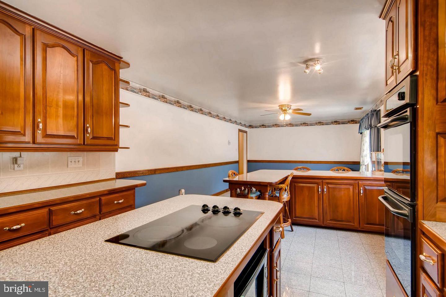 1650 Browns Road Baltimore, MD 21221 - Photo 3 of 29