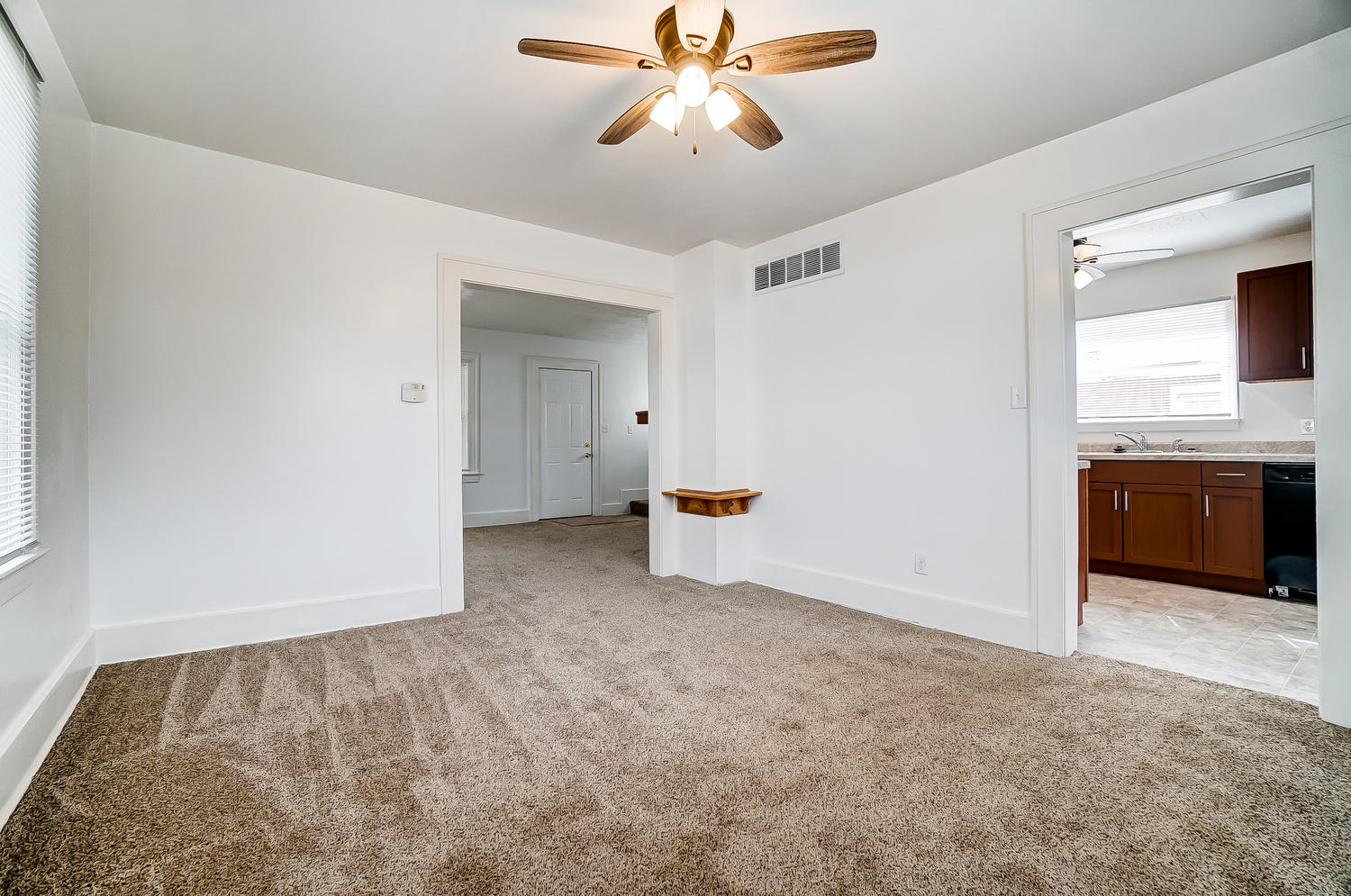 307 North Bechtle Avenue Springfield, OH 45504 - Photo 11 of 28 Gallery Image 11