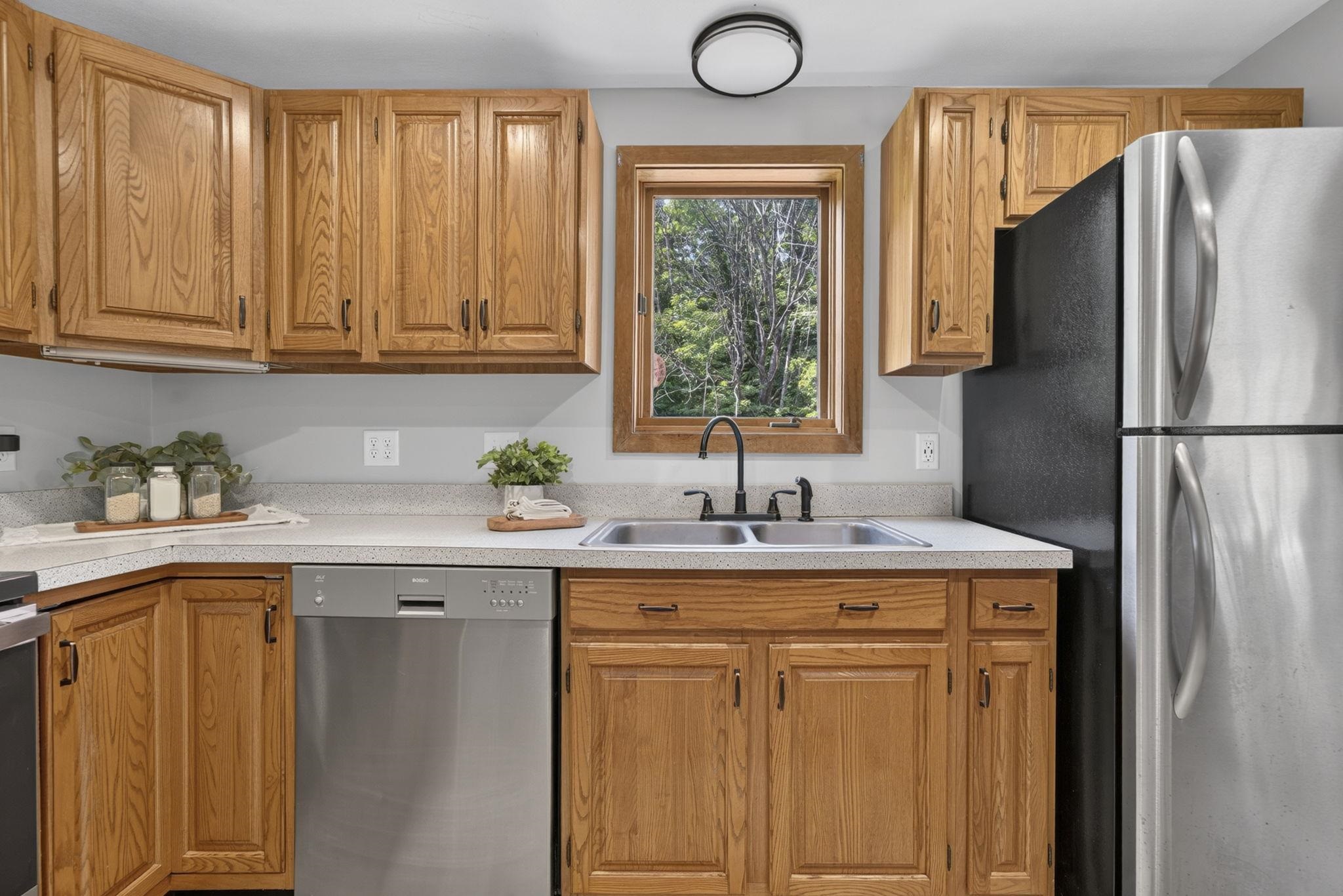 211 Mt Delight Road Deerfield, NH 03037 - Photo 5 of 31