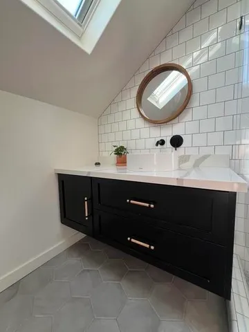 $8,750 | 825 West Pedregosa Street, Santa Barbara, CA 93101