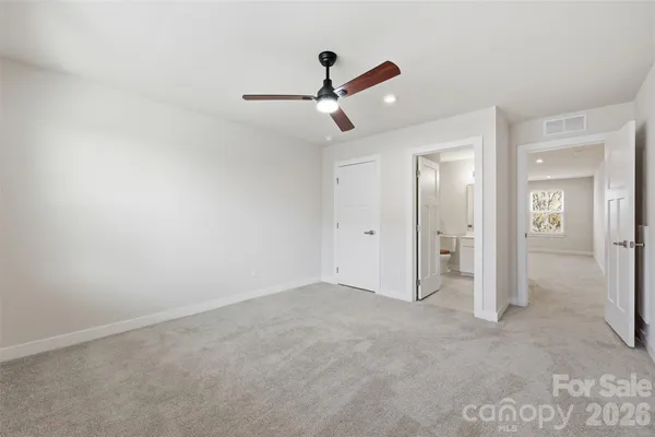 a view of empty room