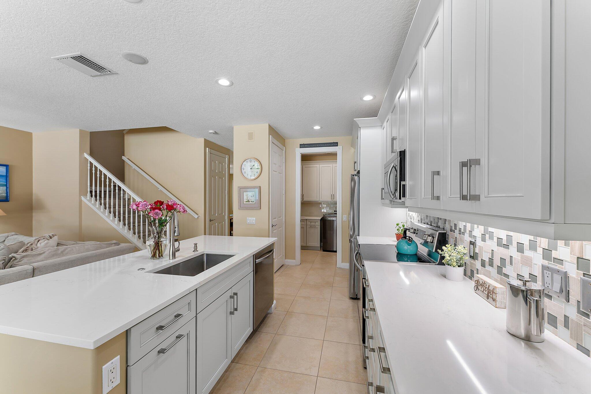 1771 West Community Drive Jupiter, FL 33458 - Photo 17 of 69 028-1771WCommunityDr-Jupiter-SMALL