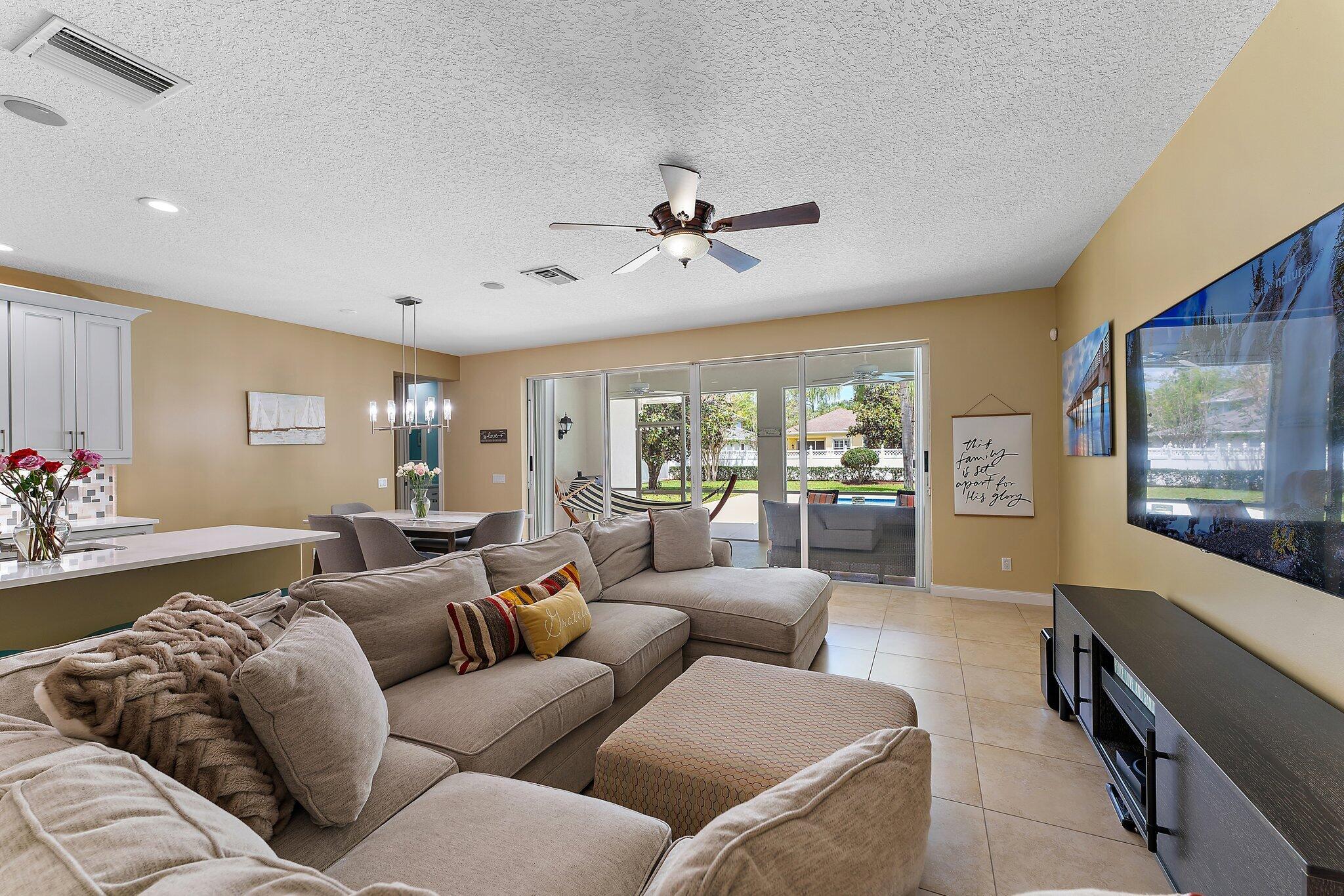 1771 West Community Drive Jupiter, FL 33458 - Photo 26 of 69 019-1771WCommunityDr-Jupiter-SMALL