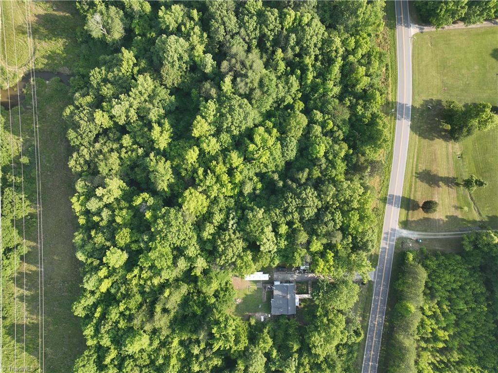 236-246 Willowlake Road Greensboro, NC 27405 - Photo 11 of 25