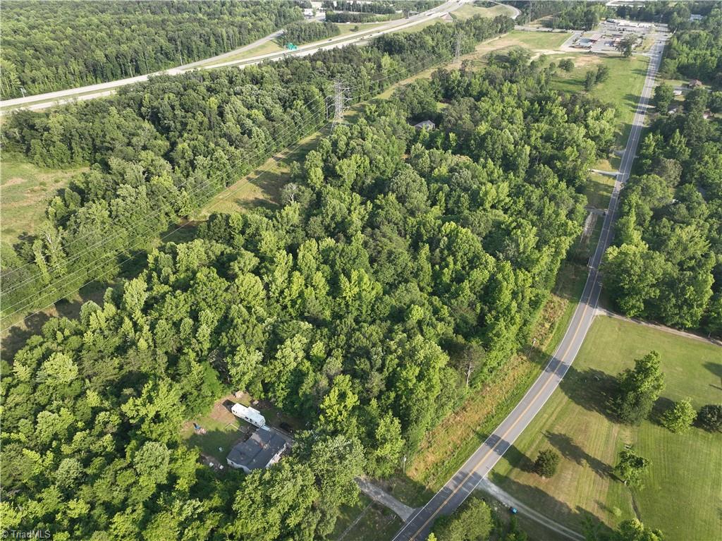 236-246 Willowlake Road Greensboro, NC 27405 - Photo 13 of 25