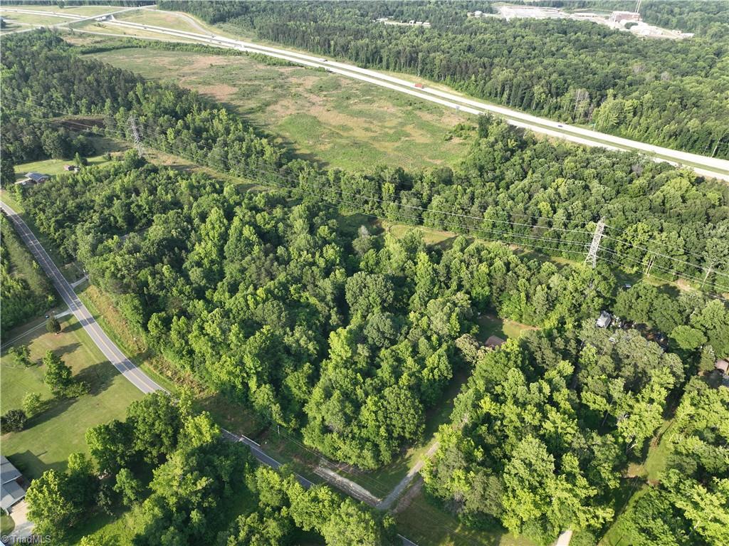 236-246 Willowlake Road Greensboro, NC 27405 - Photo 16 of 25