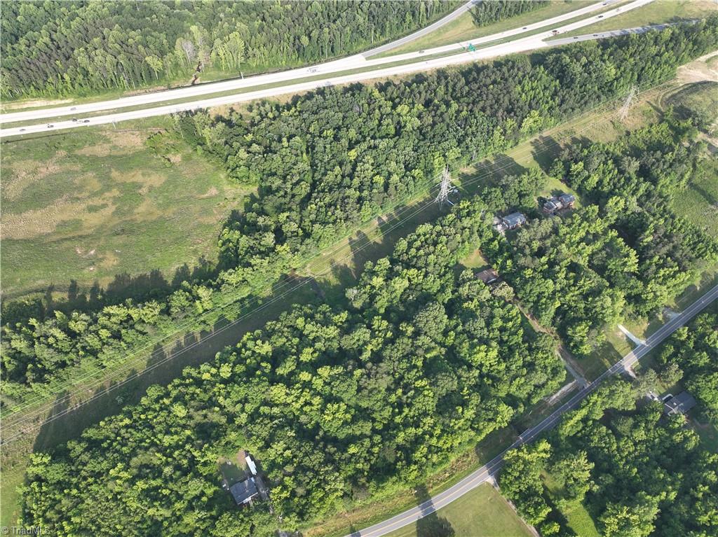 236-246 Willowlake Road Greensboro, NC 27405 - Photo 17 of 25