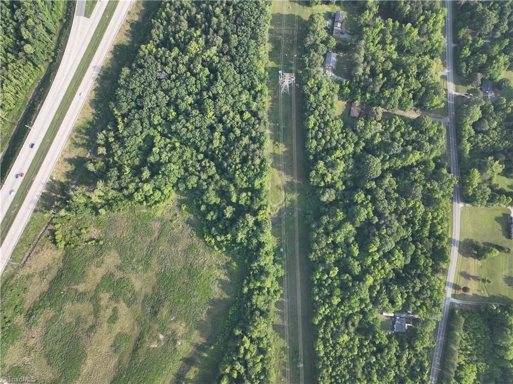 236-246 Willowlake Road Greensboro, NC 27405 - Photo 20 of 25