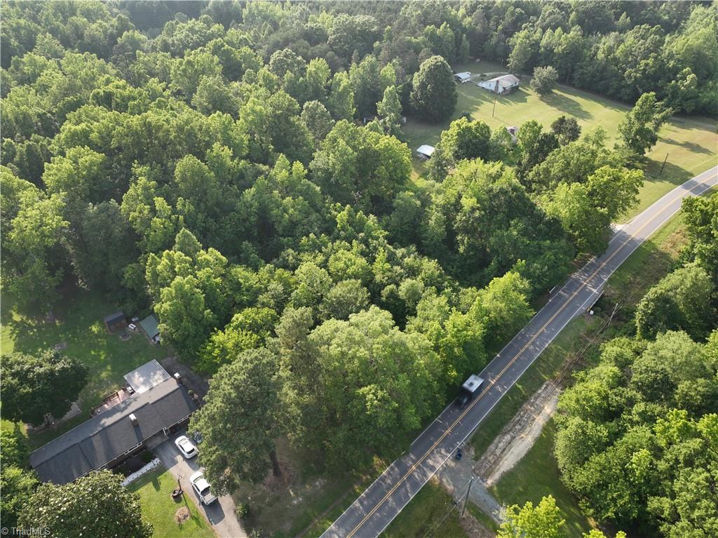 236-246 Willowlake Road Greensboro, NC 27405 - Photo 7 of 25