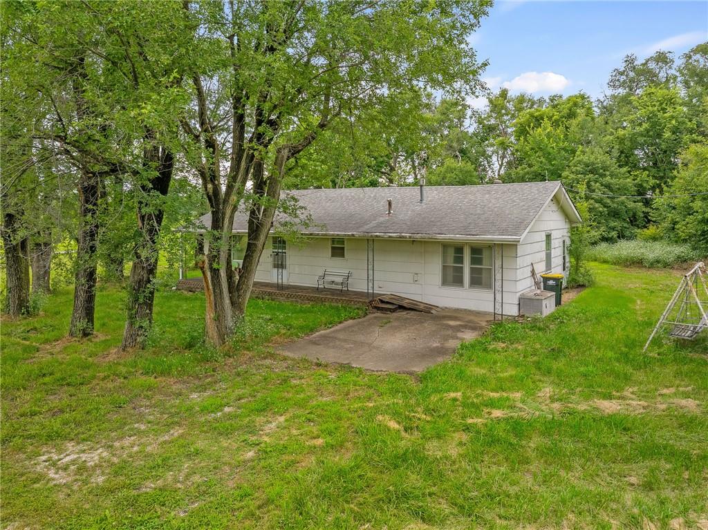 21455 South Moonlight Road Gardner, KS 66030 - Photo 12 of 25