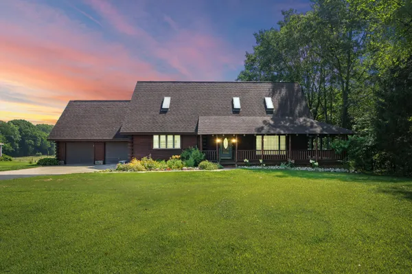 $699,900 | 9642 2 1/2 Mile Road, East Leroy, MI 49051