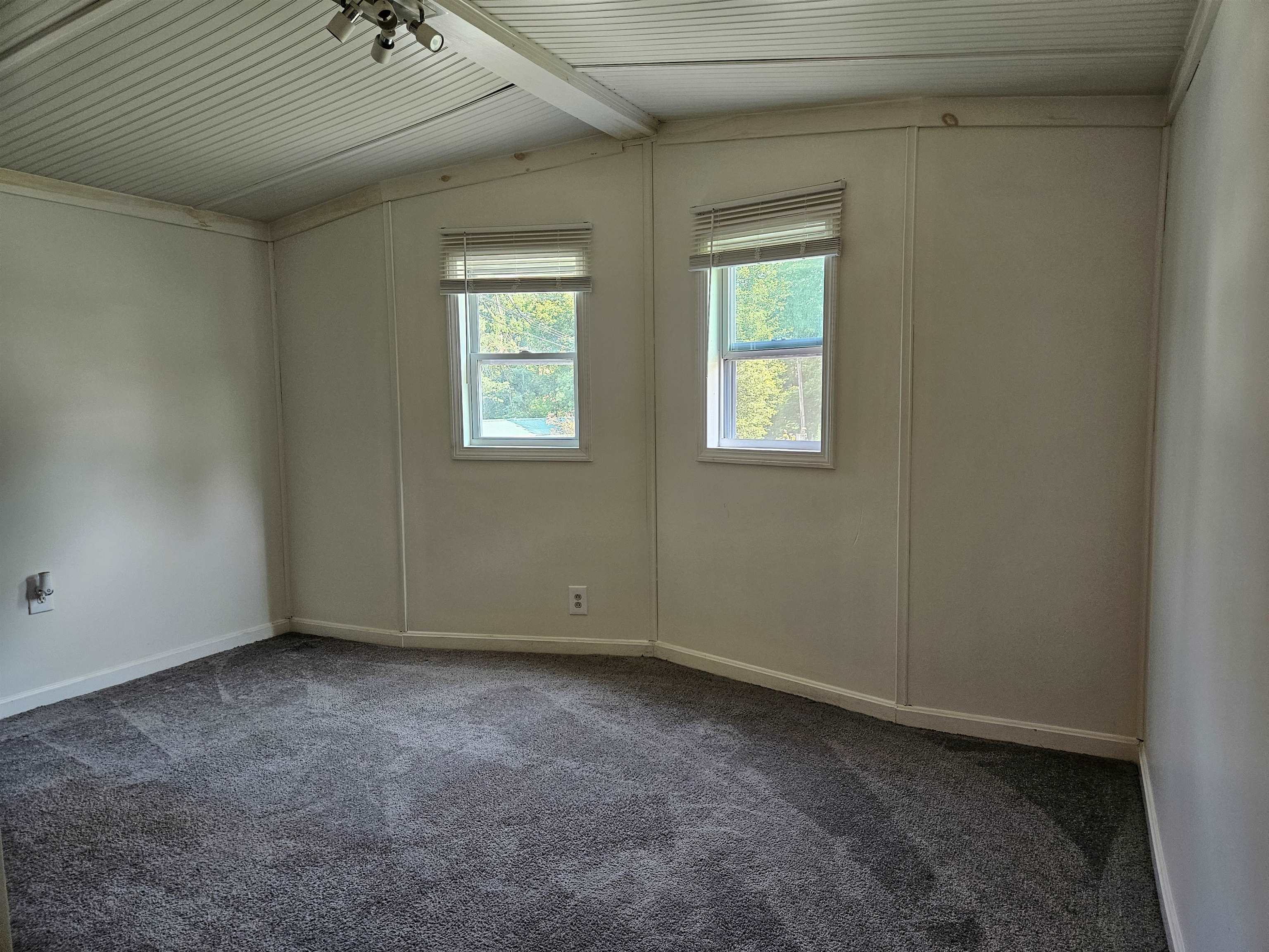 1025 Mountainview Avenue Charlestown, NH 03603 - Photo 13 of 18