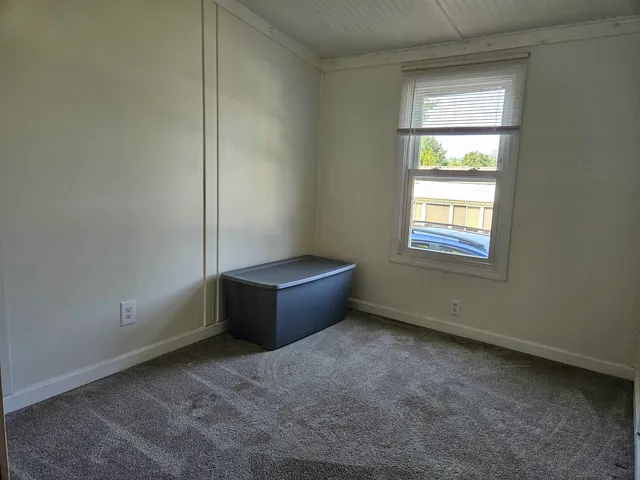 $120,000 | 1025 Mountainview Avenue, Charlestown, NH 03603