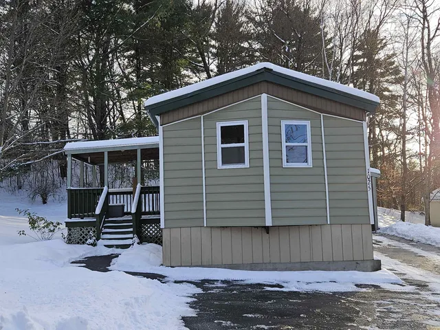 $120,000 | 1025 Mountainview Avenue, Charlestown, NH 03603