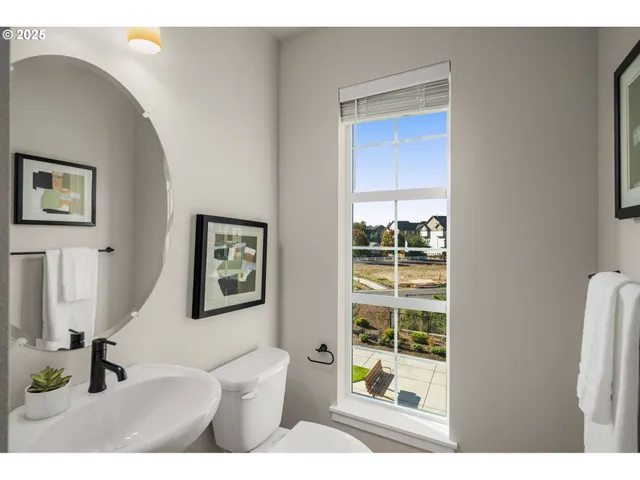 $479,500 | 3365 Southeast Everwood Lane, Hillsboro, OR 97123