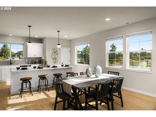 $479,500 | 3365 Southeast Everwood Lane, Hillsboro, OR 97123