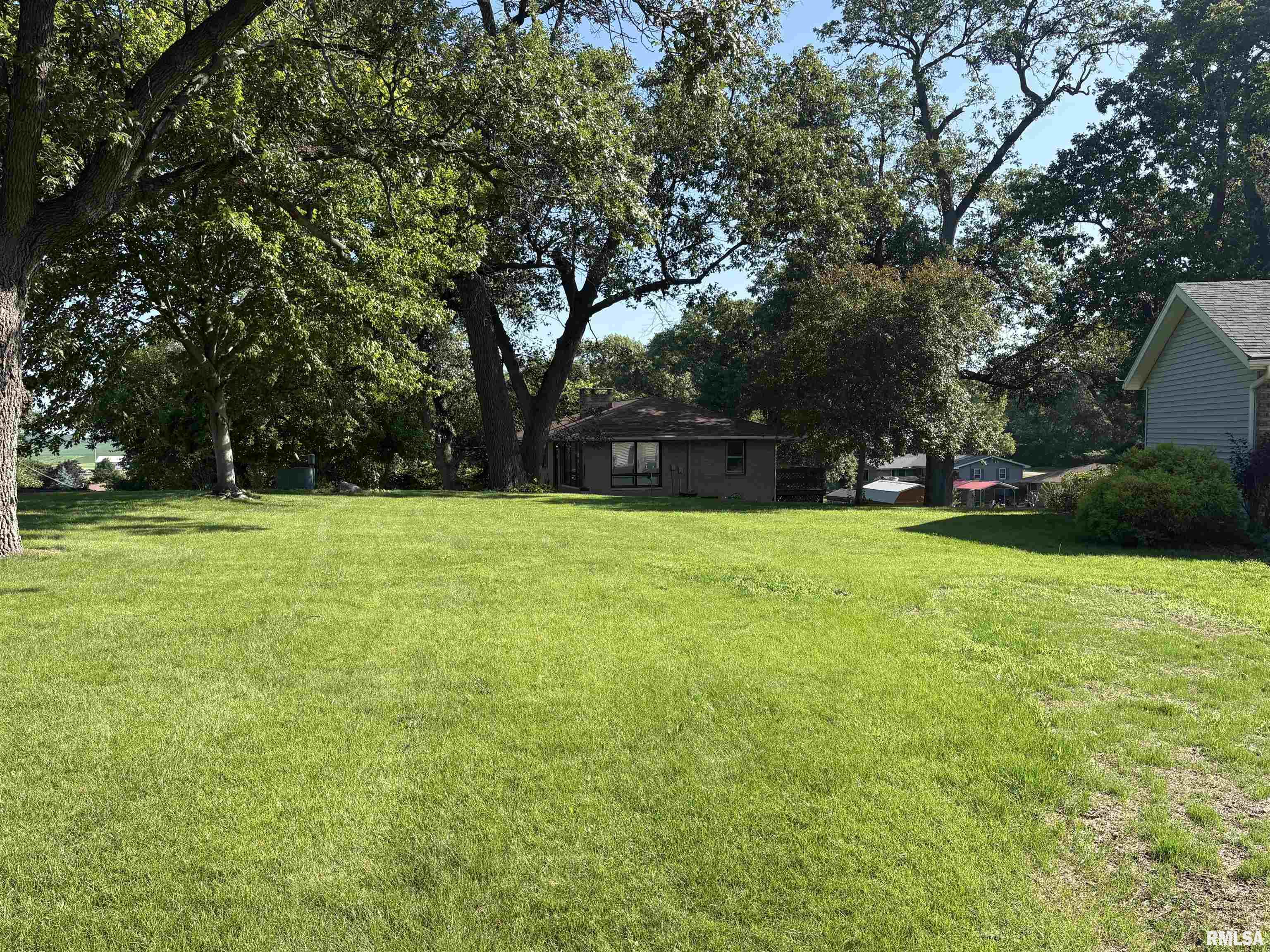 300 North Sunset Drive Manito, IL 61546 - Photo 7 of 72