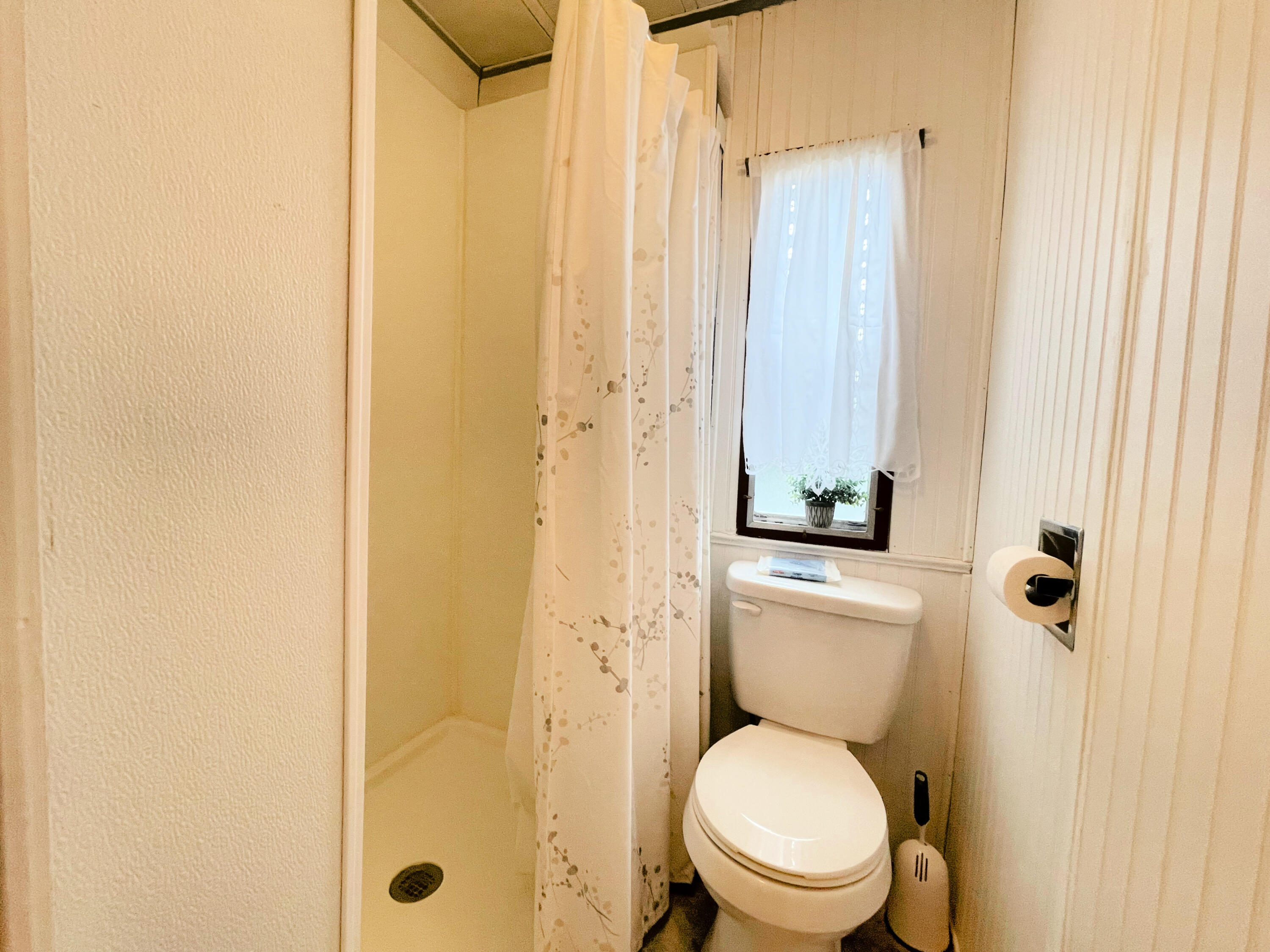 62 Caincrest Road York, ME 03909 - Photo 16 of 18 IMG_4018.HEIC