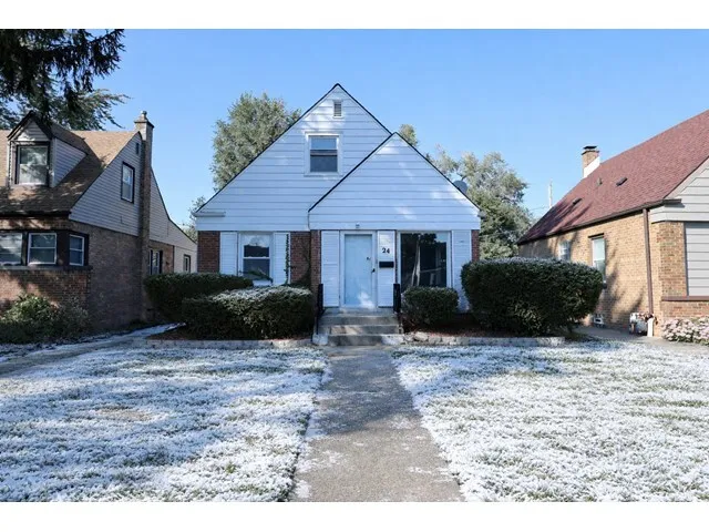 $174,900 | 24 166th Place, Calumet City, IL 60409