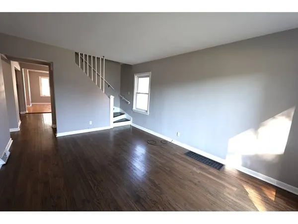 $169,900 | 24 166th Place, Calumet City, IL 60409