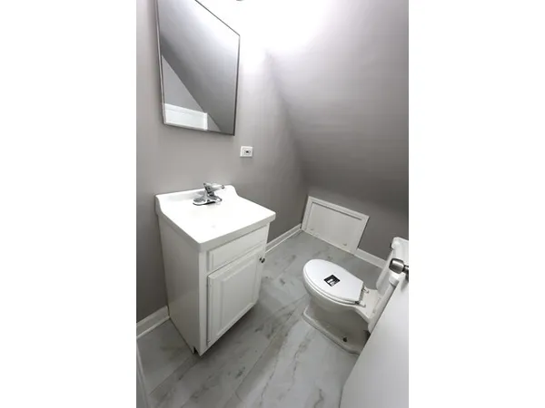 $169,900 | 24 166th Place, Calumet City, IL 60409