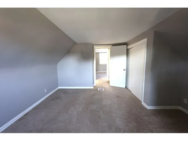 $169,900 | 24 166th Place, Calumet City, IL 60409