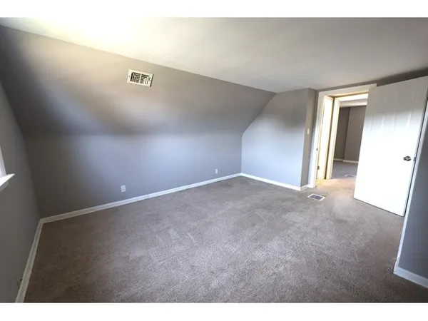 $169,900 | 24 166th Place, Calumet City, IL 60409