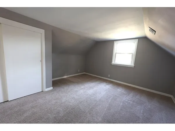 $169,900 | 24 166th Place, Calumet City, IL 60409