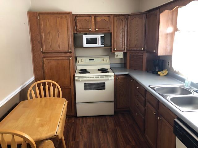 5062 Cook Road Ashville, OH 43103 - Photo 8 of 22