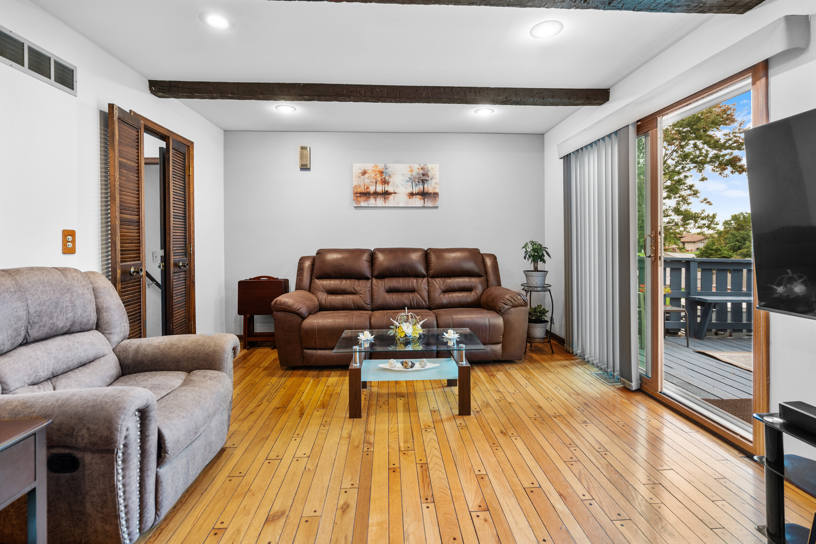 3479 Ronald Road Crete, IL 60417 - Photo 15 of 38 a living room with furniture and a wooden floor