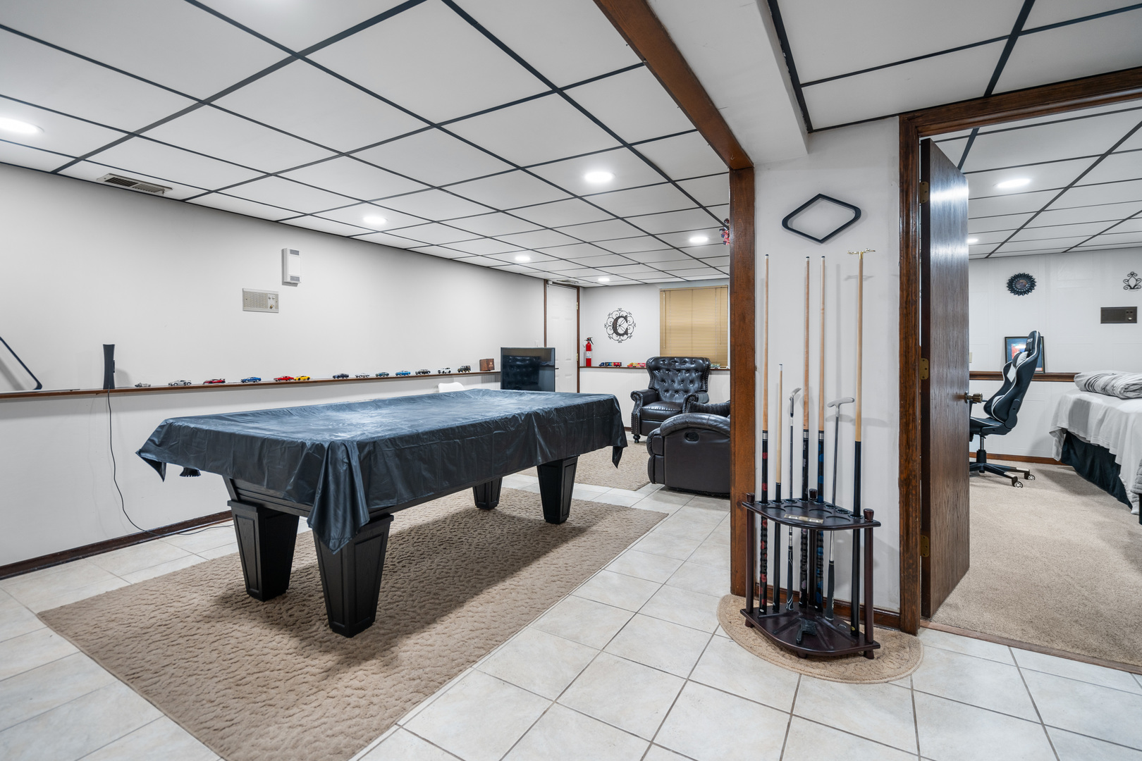 3479 Ronald Road Crete, IL 60417 - Photo 26 of 38 a view of a dining room with furniture