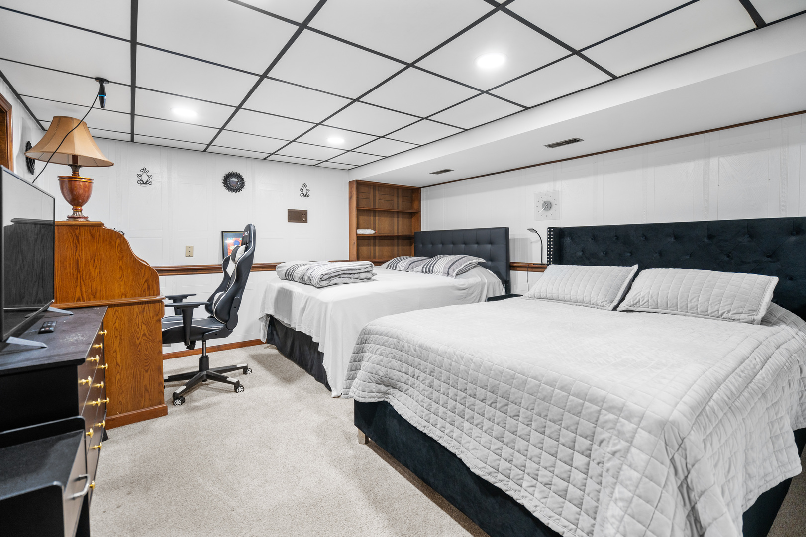 3479 Ronald Road Crete, IL 60417 - Photo 27 of 38 a bedroom with two beds and a desk