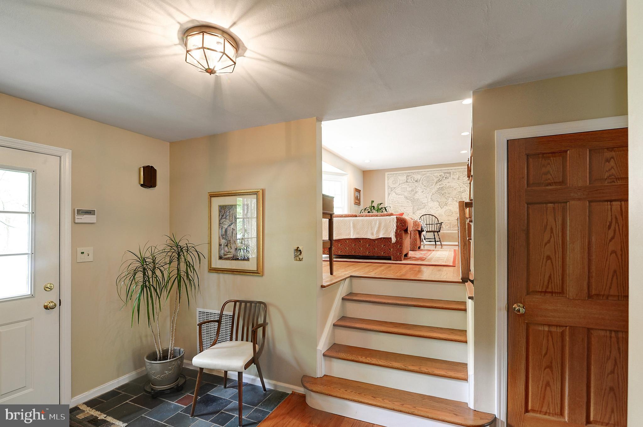 145 Shady Brook Lane Princeton, NJ 08540 - Photo 3 of 19