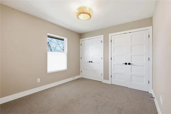 $1,450,000 | 62 Dockside Drive, Blue Springs, MO 64015