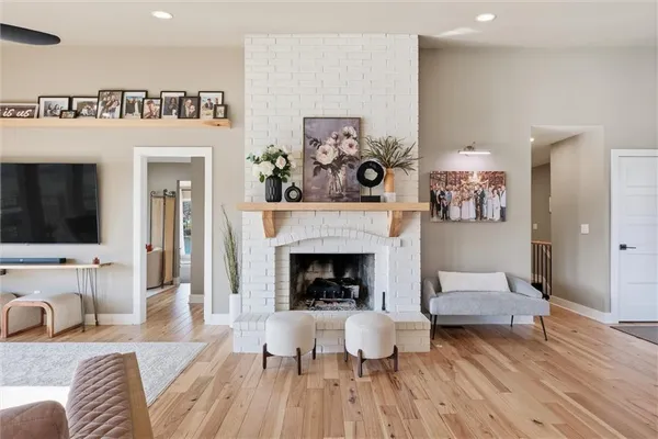 $1,450,000 | 62 Dockside Drive, Blue Springs, MO 64015