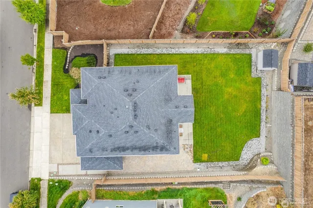 $830,000 | 1415 39th Street Southeast, Puyallup, WA 98372