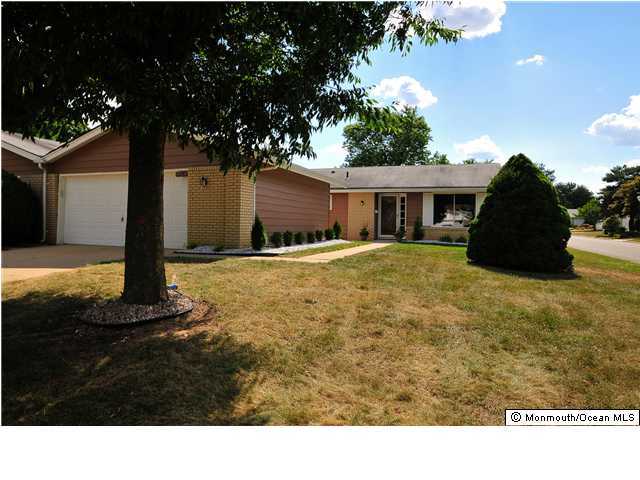176 Newport Road, Unit B Monroe Township, NJ 08831 - Photo 3 of 3 Additional Photo