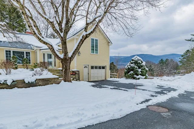$595,000 | 62 Owls Nest Circle, Unit B8, Manchester, VT 05254
